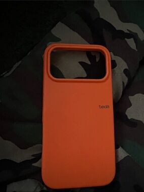 Beats by Dre Orange Soft-Touch Phone Case